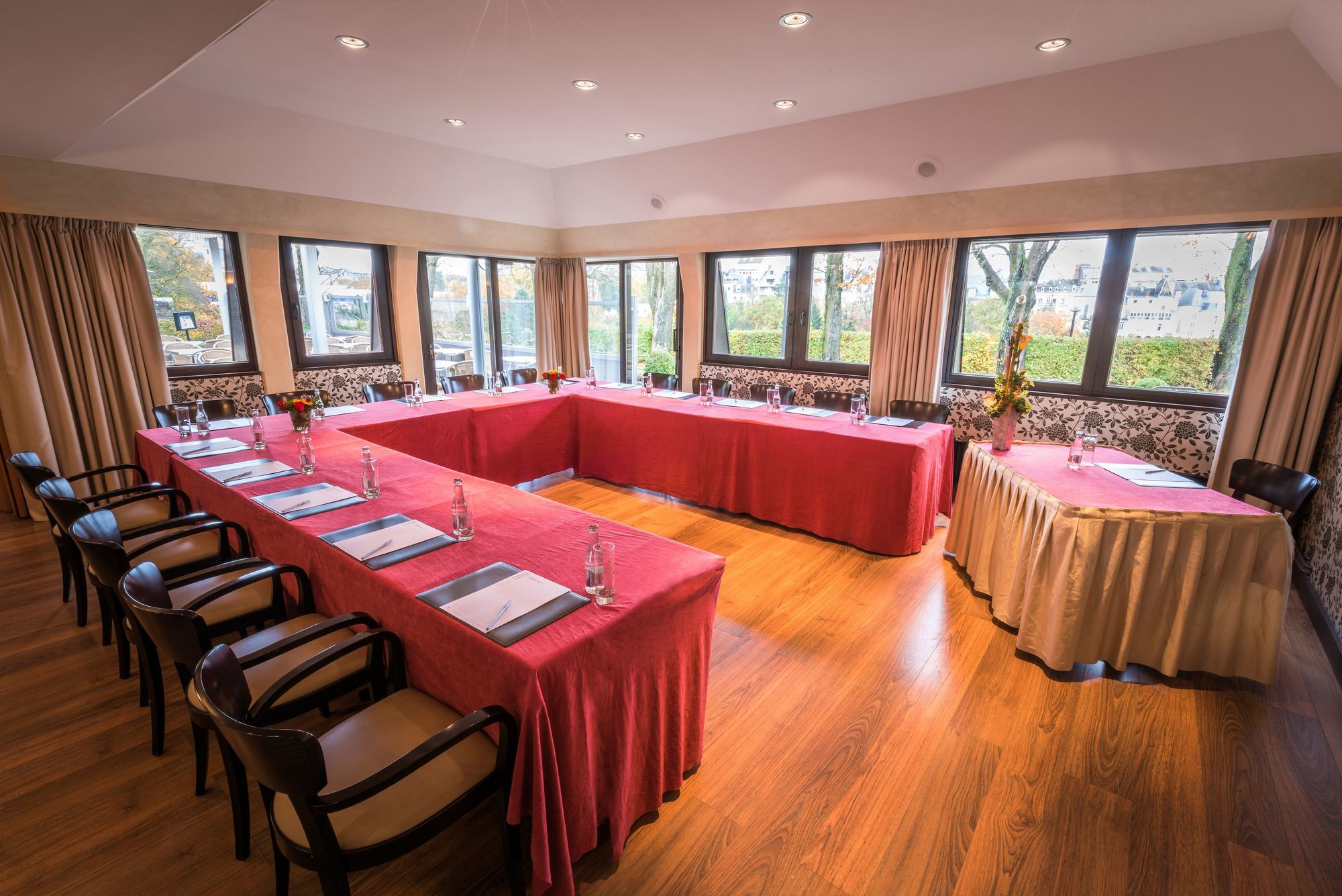 Hotel Parc Belle-Vue Luxembourg Perniagaan gambar